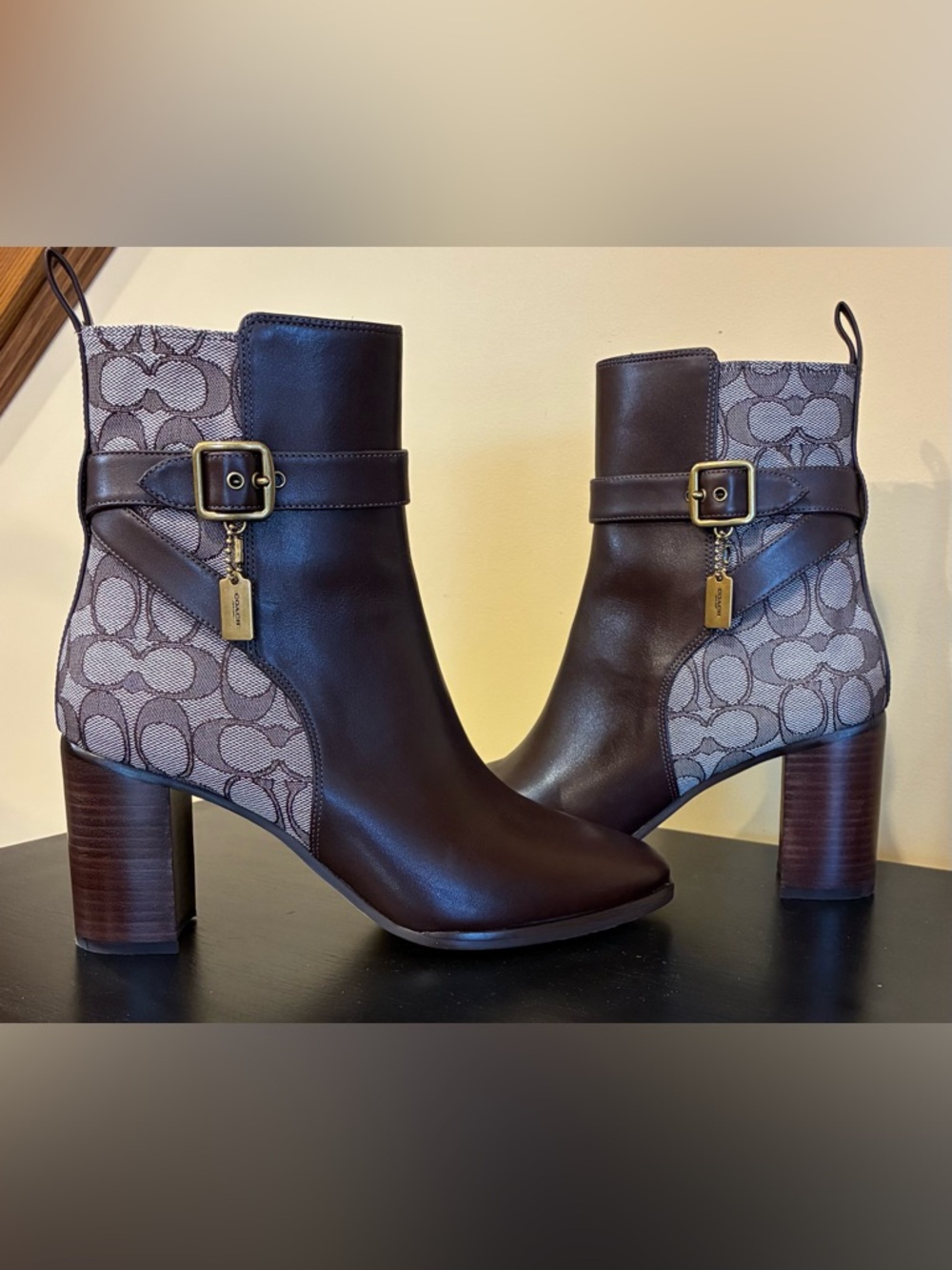 COACH Olivia Signature Jacquard Ankle Booties Brown Leather SZ. 9B